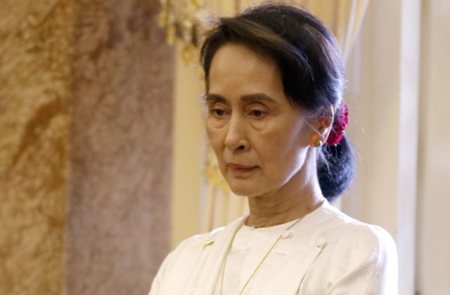 Majnmarský súd uznal zosadenú líderku Aun Schan Su Ťij vinnou z terorizmu, političke pridal 148 rokov väzenia