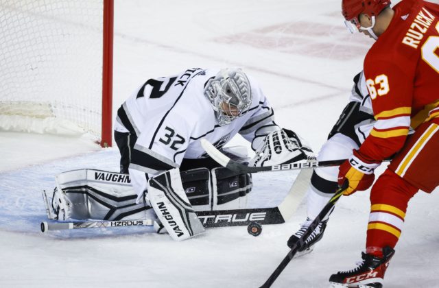 Ružička bol hviezdou zápasu NHL, pomohol Calgary k triumfu nad Kings (video)