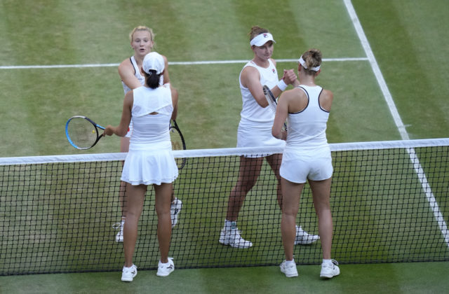Tenistky už nebudú musieť na Wimbledone nosiť spodnú bielizeň bielej farby, rozhodol All England Club