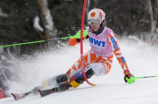 Slalom v Killingtone vedie Shiffrinová, šancu na víťazstvo má aj Vlhová