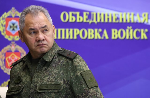 Rusko sťahuje niektoré sily z Kachovky a Novej Kachovky v Chersonskej oblasti