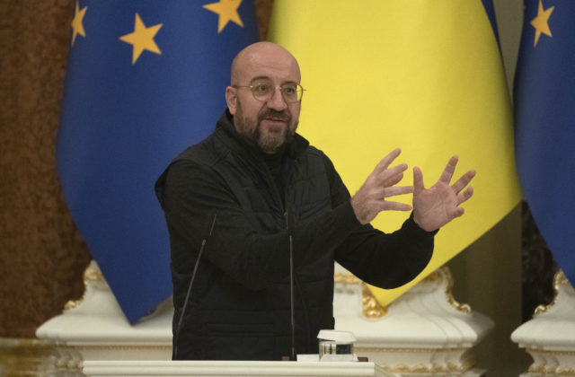 Ukrajina je EÚ a EÚ je Ukrajina, vyhlásil predseda Európskej rady Charles Michel v ukrajinskom parlamente