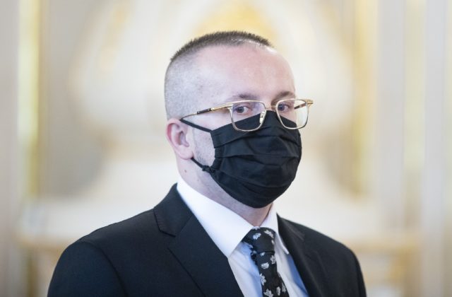 Špeciálna prokuratúra podala obžalobu na bývalého šéfa SIS Pčolinského