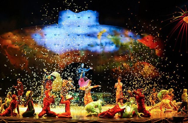 Cirque du Soleil sa vracia na Slovensko. Predstavením OVO divákov vtiahne do farebného sveta hmyzu