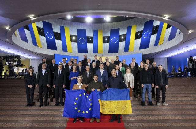 V Kyjeve sa koná summit EÚ – Ukrajina, bude sa rokovať aj o prístupovom procese krajiny