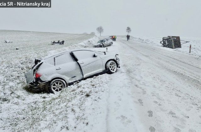 Vodička Seatu po zrážke s BMW zomrela, ťažko zranená je aj spolujazdkyňa (foto)