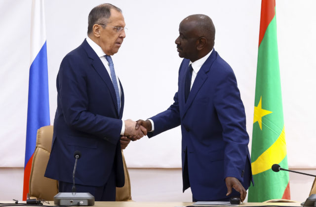 Lavrov sa stretne so sudánskymi vojenskými lídrami, hovoriť budú aj o úlohe Chartúmu
