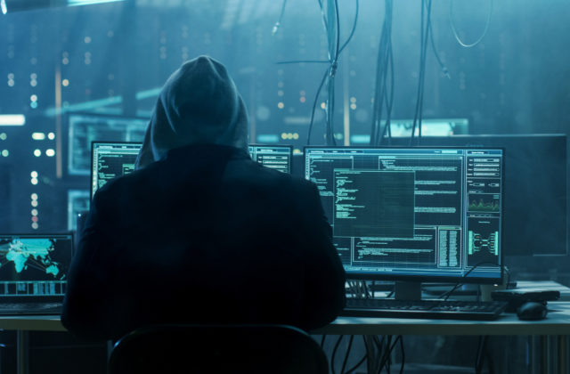 Ruskí hackeri údajne okradli Mariupoľčanov o viac ako dva milióny eur, ktoré premenili na kryptomenu