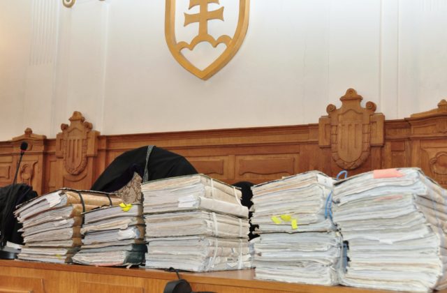 Kauza korupcie na východoslovenských súdoch bude pokračovať až v septembri