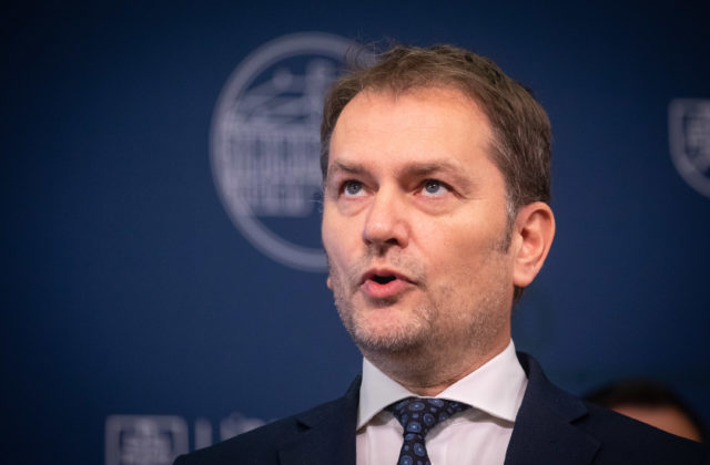 Prezidentka Čaputová požiadala Hegera, aby vláda stiahla nomináciu Klusa