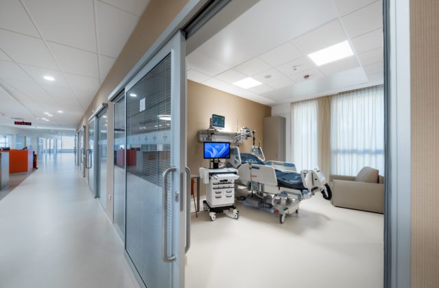 Operácia v Nemocnici Bory je realitou aj pre poistencov a poistenky Unionu
