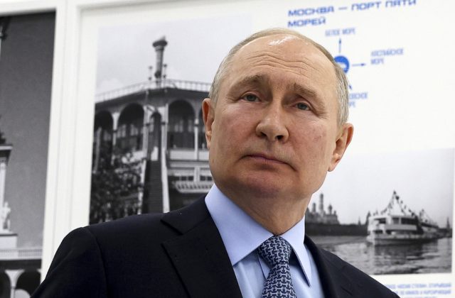 Putin skončil, Rusko má nového cára
