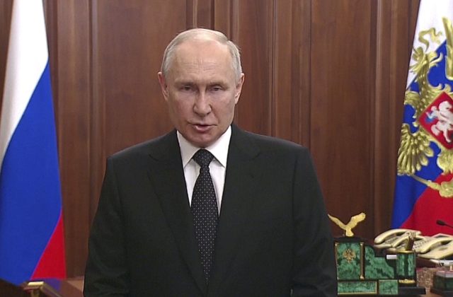 Putin označil konanie vzbúrencov za „nôž do chrbta“ a v hre je budúcnosť Ruska (video)