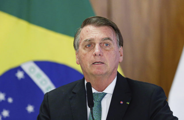 Brazílsky exprezident Bolsonaro nemôže kandidovať vo voľbách hlavy štátu do roku 2030, rozhodol súd