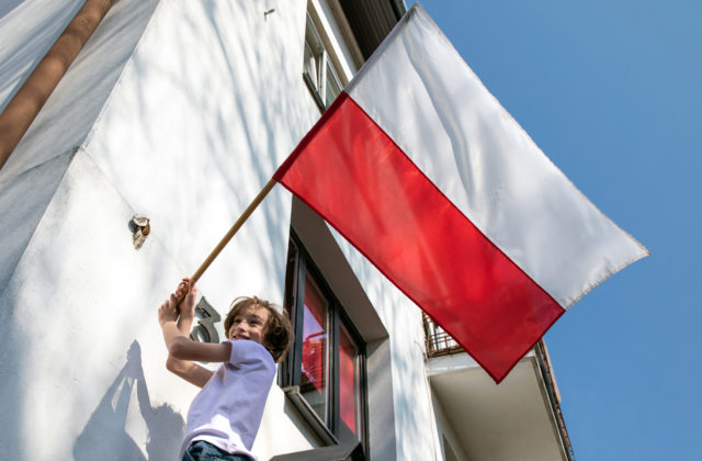 Bonusy pre viacdetné rodiny Poľsku nepomohli, populácia krajiny sa zmenšila najvýraznejšie od roku 2010