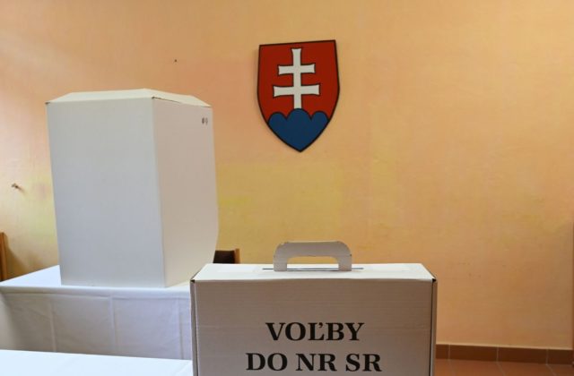 Aké by boli výsledky volieb v krajoch? V štyroch by vyhral Smer a v Bratislavskom jednoznačne progresívci
