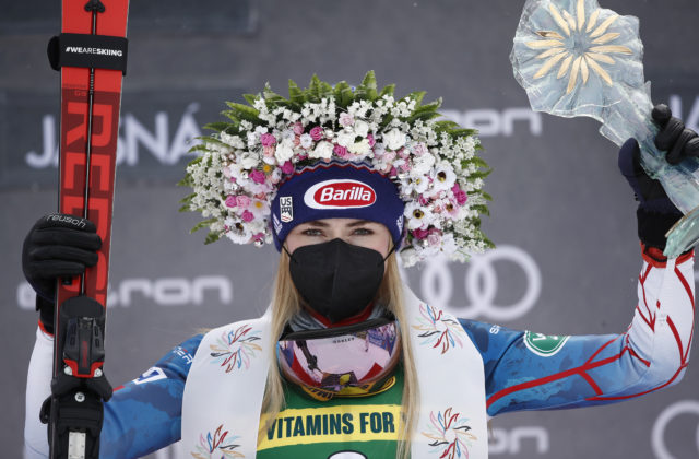 Neochvejne pri mne stáli a pomohli mi vstať z popola, chváli po sezóne svoj tím Mikaela Shiffrinová