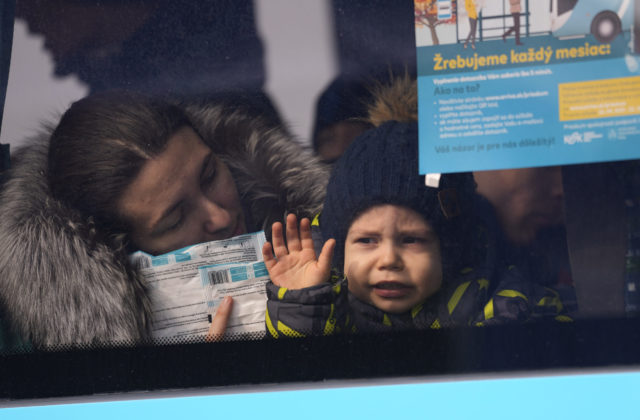 V Českej republike chce natrvalo zostať 13 percent ukrajinských utečencov