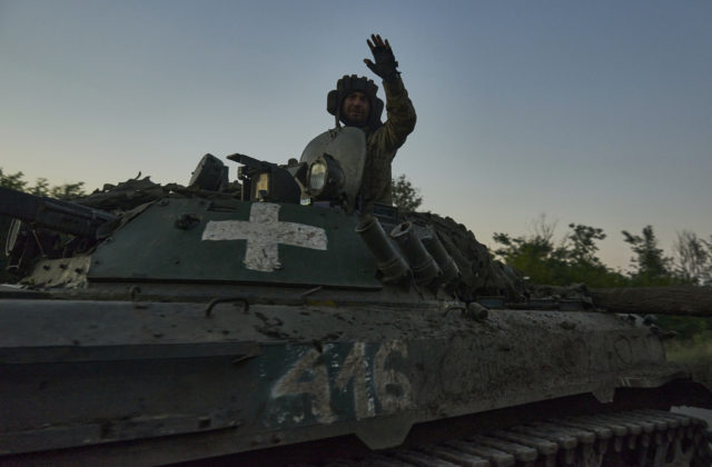 Ukrajinská armáda napreduje, od začiatku protiofenzívy oslobodila viac ako 311 kilometrov štvorcových územia 
