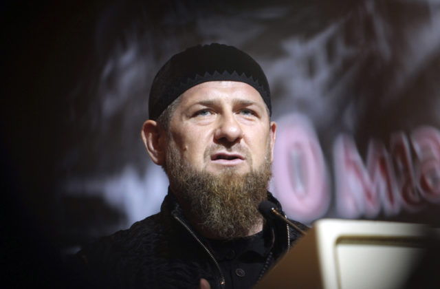 Veľká skupina bývalých wagnerovcov začala trénovať so špeciálnymi silami z Čečenska, tvrdí čečenský líder Kadyrov