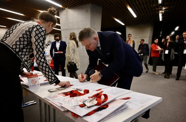 V Zimnej jazdiarni Bratislavského hradu sa začal snem strany Smer, povedie ho Blanár (video+foto)