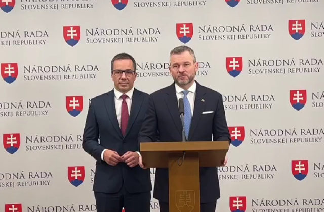 Slovensko vykročilo na cestu budovania silného a sociálne spravodlivého štátu, Hlas podľa Pellegriniho plní sľuby (video)