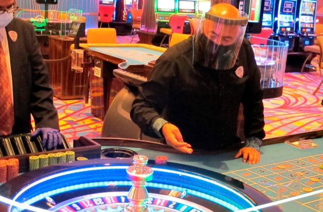 Atlantic City a jeho kasína zažili vlani najhorší rok v histórii, zisky sa prepadli o vyše 80 percent
