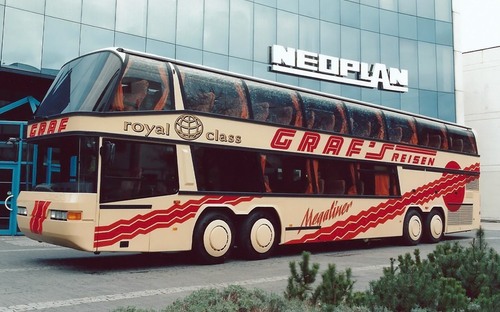 Neoplan Megaliner zmenil európske predpisy pre autobusy. Povolený limit predĺžil o 3 ďalšie metre