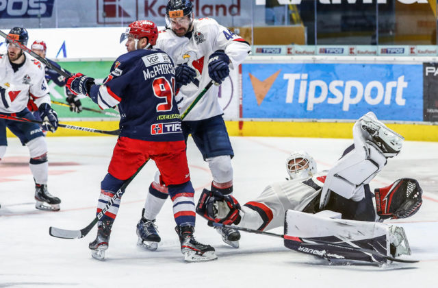 Slovan senzačne otočil zápas a triumfoval v predĺžení, séria play-off so Zvolenom je vyrovnaná