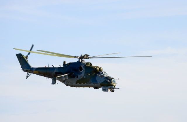 Česko dalo Ukrajine posledné sovietske vrtuľníky Mi-24, podľa ministerky ich používali dlhšie, ako sa očakávalo