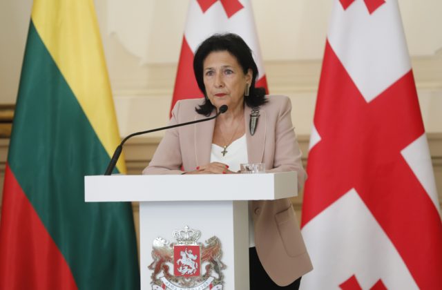Gruzínska prezidentka Zurabišviliová vetovala zákon o zahraničnom vplyve, údajne je v rozpore so všetkými európskymi normami
