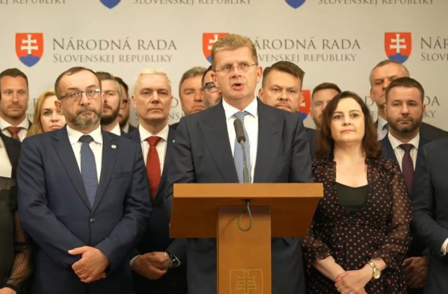 Strana Hlas-SD ocenila prijatie vyhlásenia parlamentu k atentátu na premiéra Fica, ide o začiatok novej politickej kultúry (video)