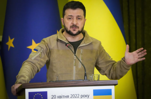 Použitie západných zbraní na útok na ruské ciele je len „otázkou času“, povedal Zelenskyj