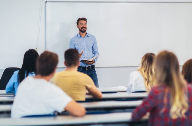 Najžiadanejšími pracovníkmi sú naďalej informatici, firmy majú záujem o absolventov najmä týchto fakúlt