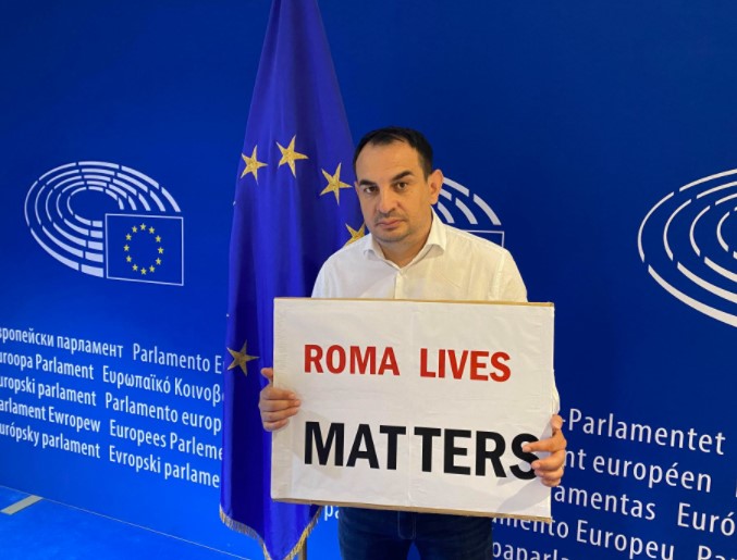 Peter Pollák: AJ NA RÓMSKYCH ŽIVOTOCH ZÁLEŽÍ! ROMA LIVES MATTER!