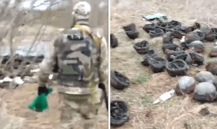 Ukrajinskí vojaci sa smejú z neúspechu Ruska, keď odhalili zásoby opustených zbraní