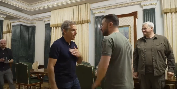 Ben Stiller ďalšou celebritou na návšteve vo vojnou sužovanej Ukrajine – VIDEO