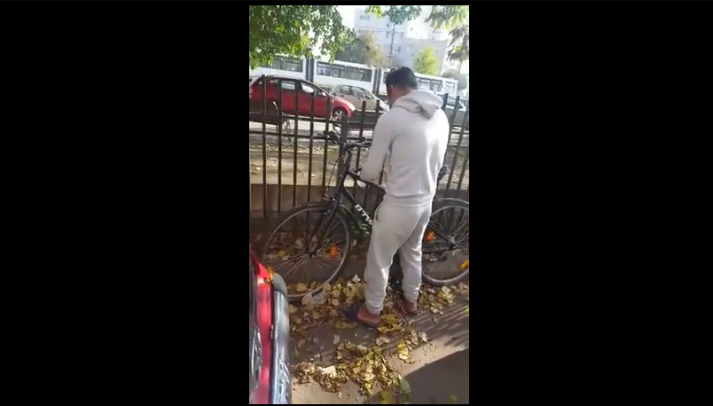 Ak by bol prišiel o chvíľu neskôr, svoj bicykel by už nenašiel (Rumunsko)