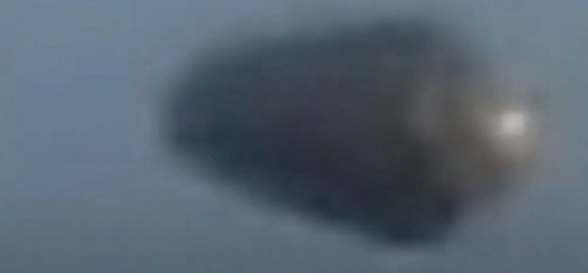 Neidentifikovaný objekt natočený nad Stechfordom v Anglicku + VIDEO
